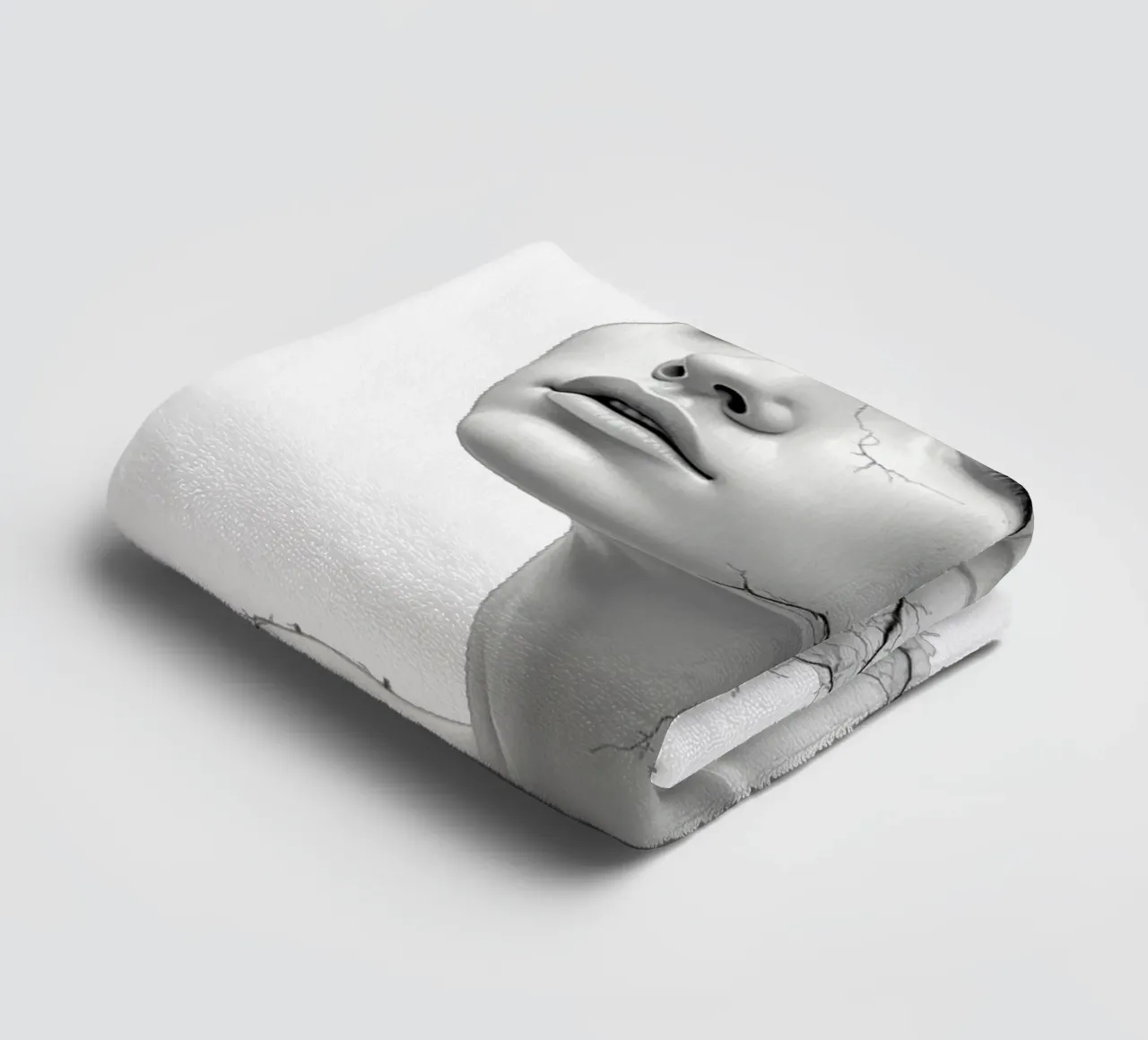 L'efflorescence silencieuse serviette de bain de Dustlight Atelier