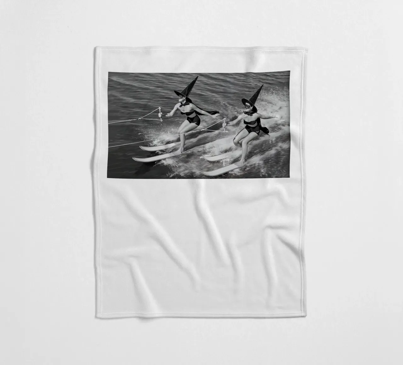 Streghe dello sci nautico coperta in pile da Black And White