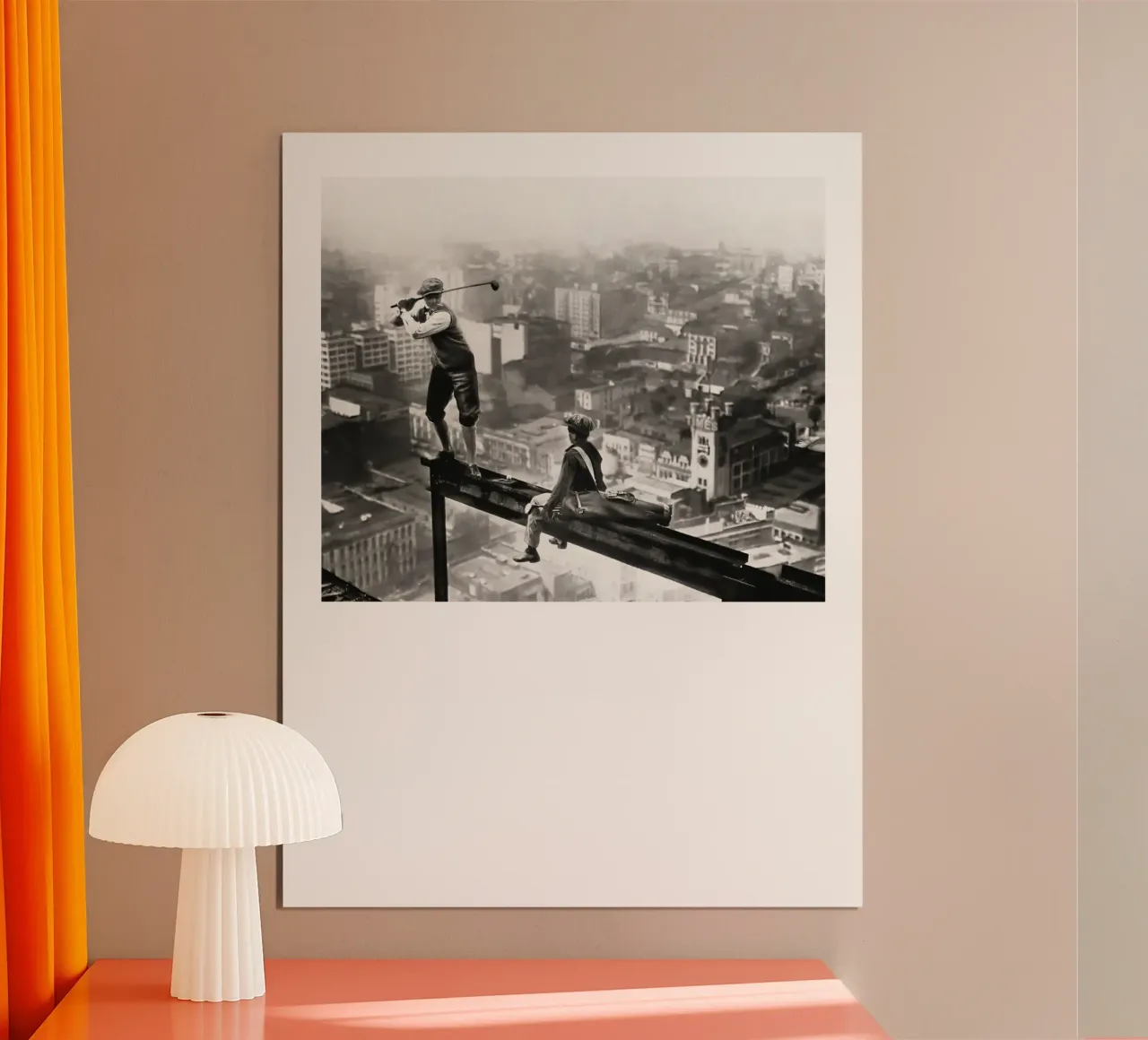 GOLF d'epoca su uno SKYSCRAPER poster da Black And White