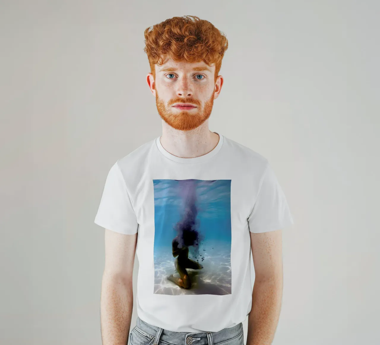 Untitled_1 t-shirt da James Cooper