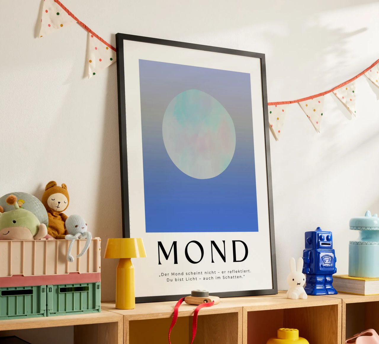 „Der Mond scheint nicht – er reflektiert." Poster von Grünkraftwerk
