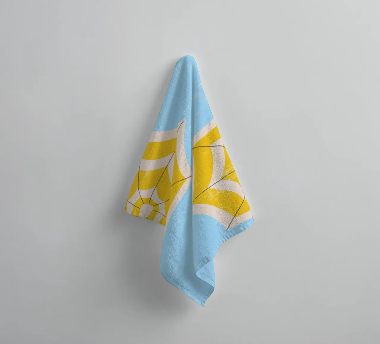 Ombrellone da spiaggia retrò in giallo e blu Illustrazione estiva asciugamano da bagno da pdigitalprints