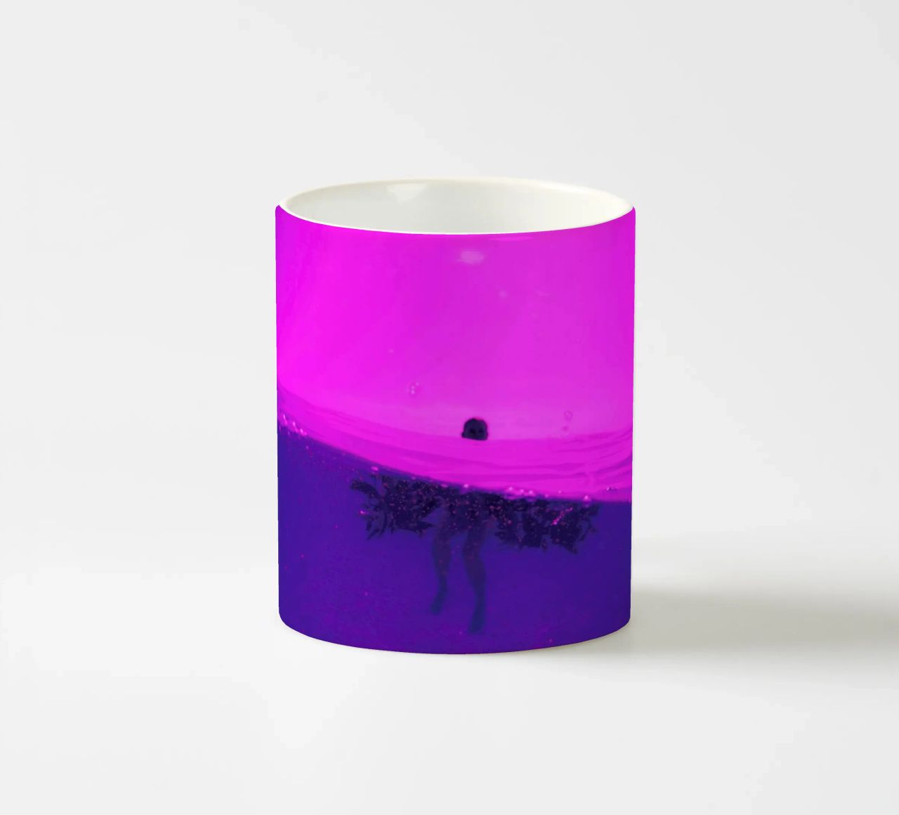 Untitled_2 tazza in ceramica da James Cooper