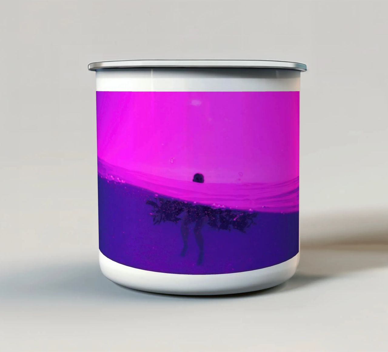 Untitled_2 tazza in smalto da James Cooper