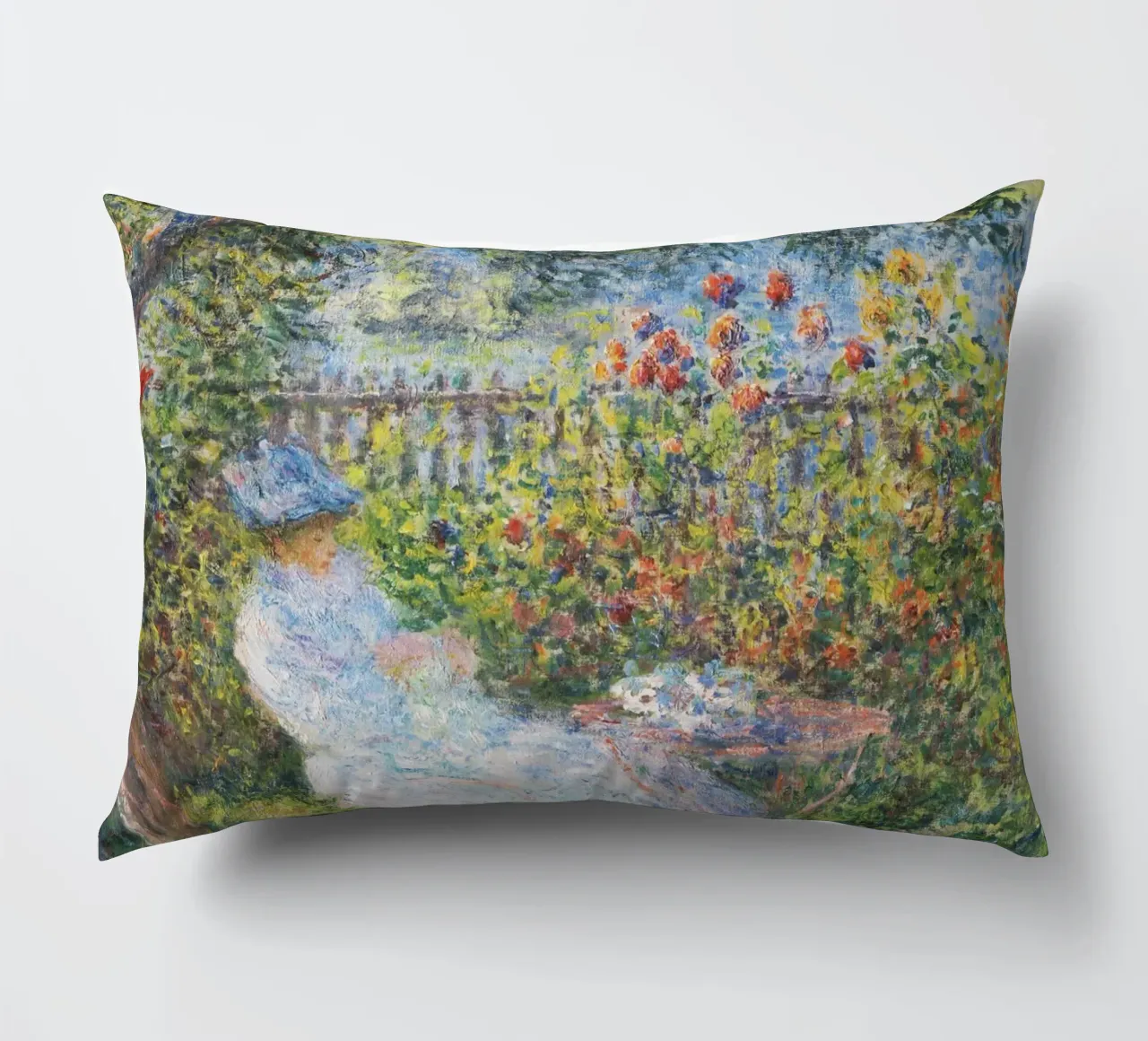 Alice Hoschedé in giardino di Claude Monet cuscino da Monet Art Prints
