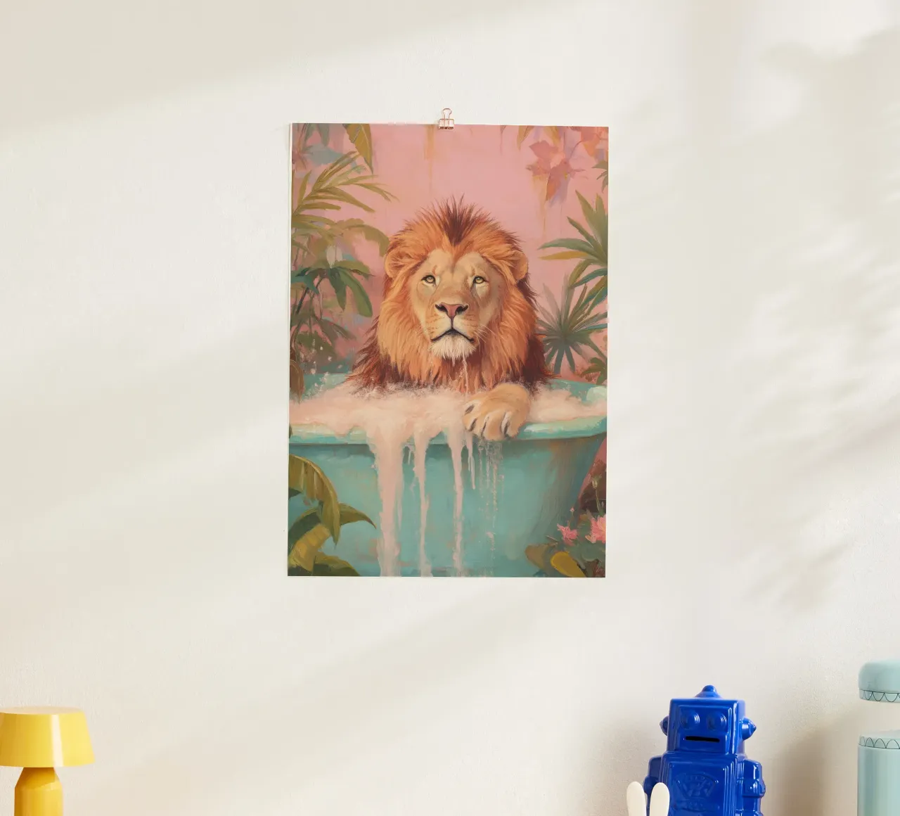 Leone nella vasca da bagno pastello con schiuma di sapone carta hahnemühle da Nikis Art Studio