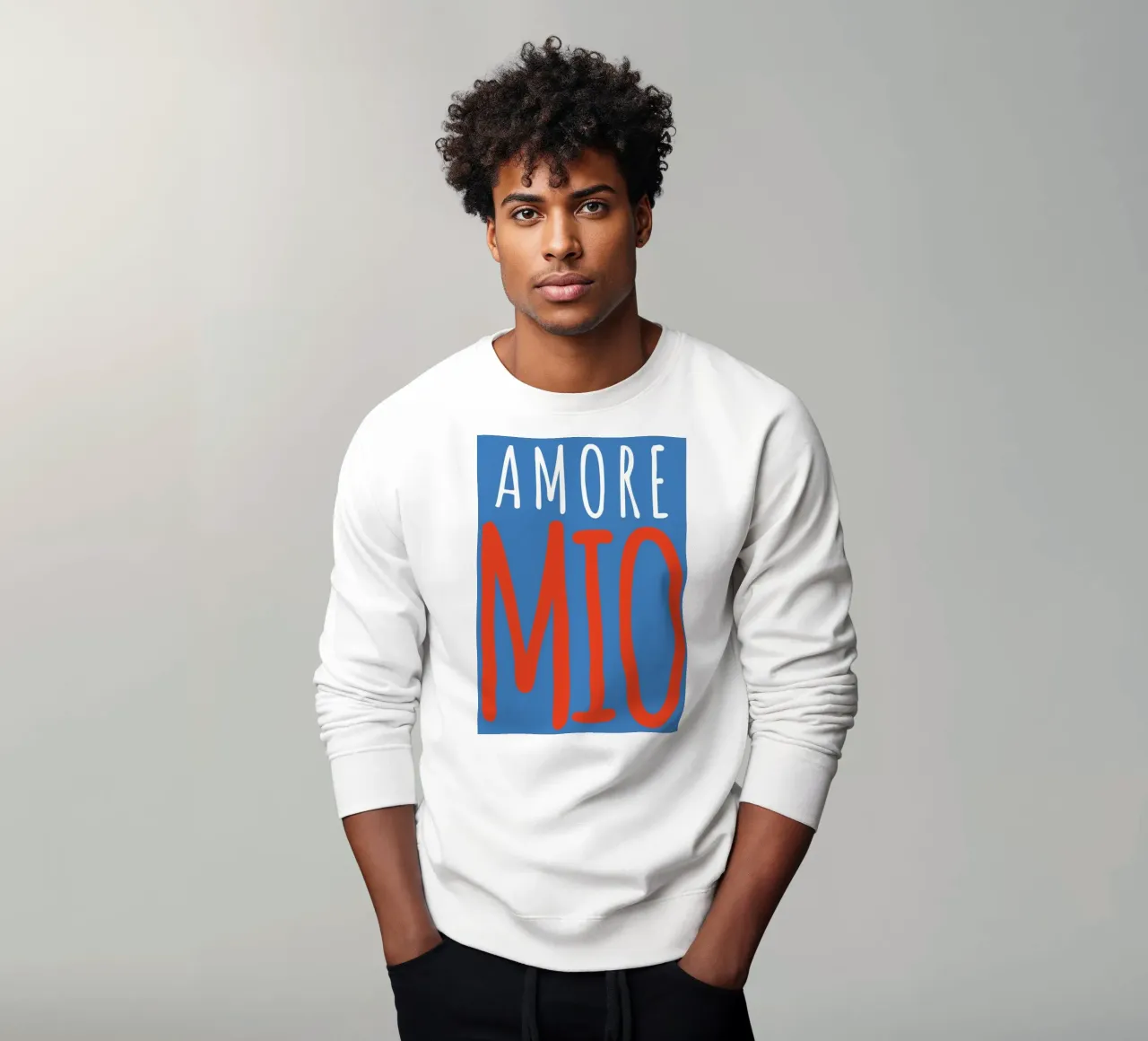 Speels "Amore Mio" Typografie-ontwerp sweatshirt van pdigitalprints