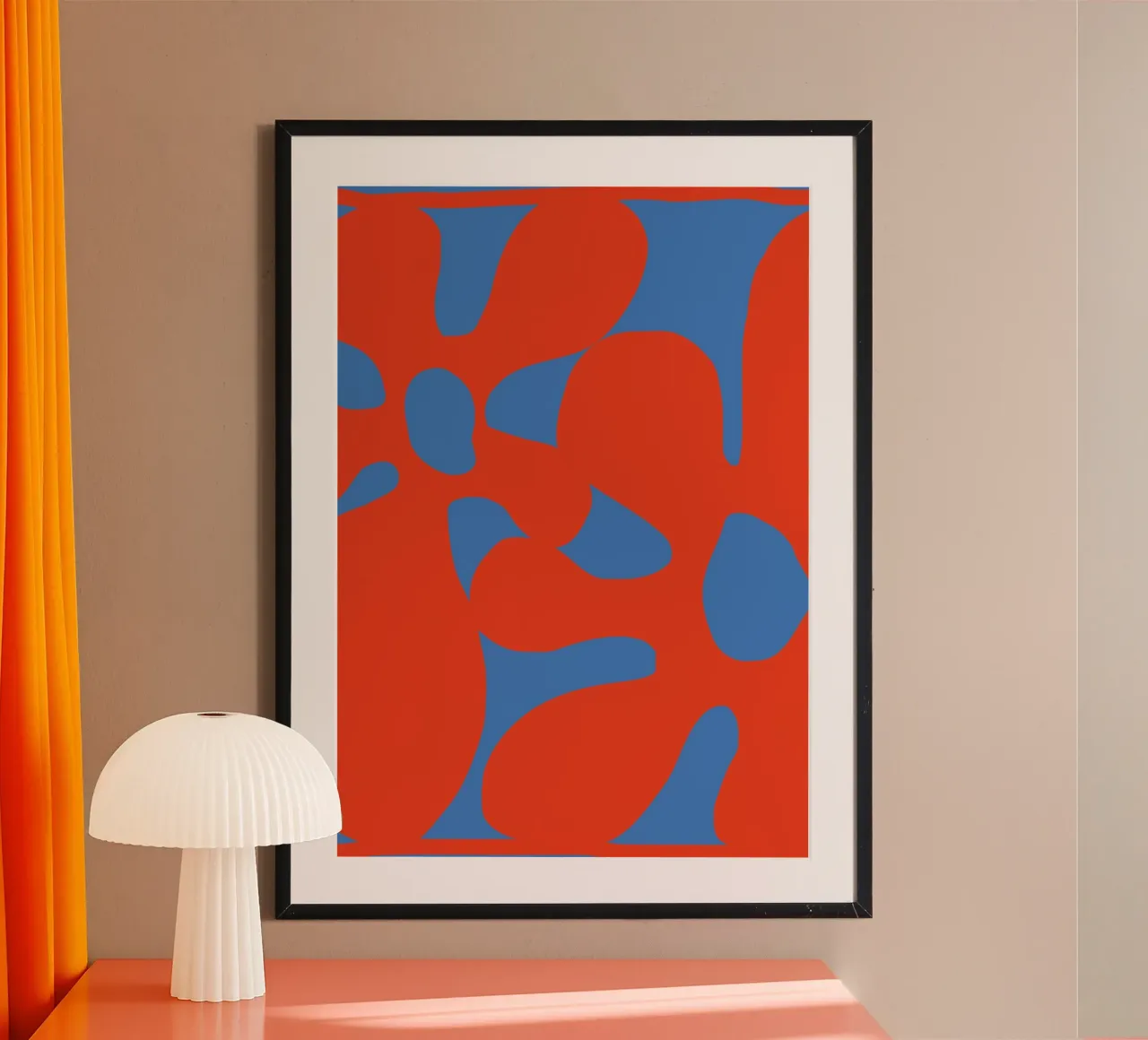 Motif abstrait de fleurs rétro dans des tons rouges et bleus audacieux hahnemühle de pdigitalprints
