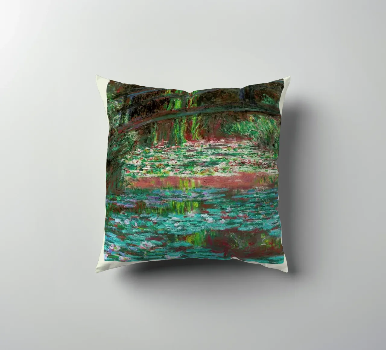 Monet - Signed Water Lilies cuscino da Vintage by JUNIQE