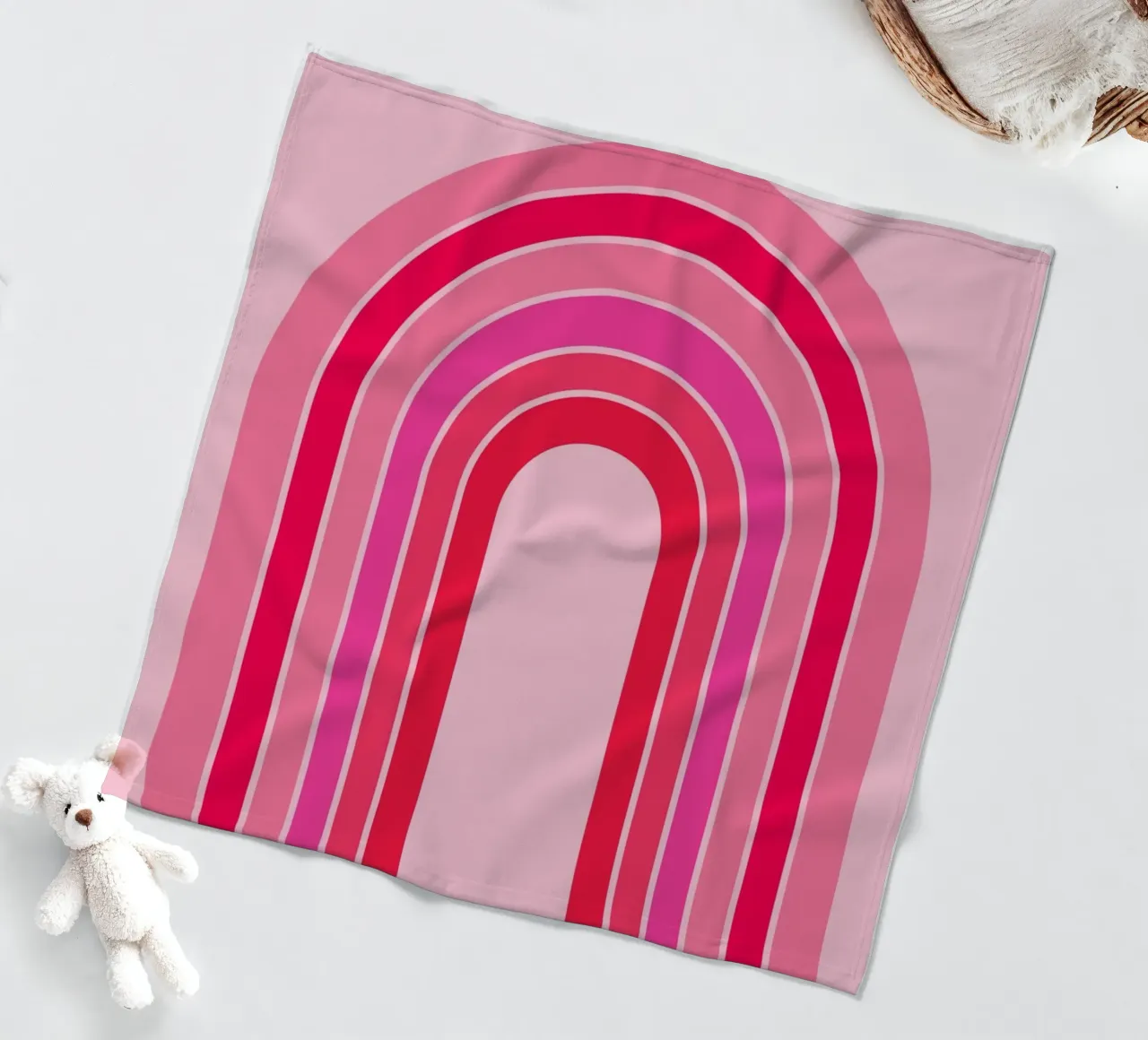 Rosa und roter Retro-Regenbogenbogen in minimalistischer geometrischer Kunst Fleecedecke von pdigitalprints