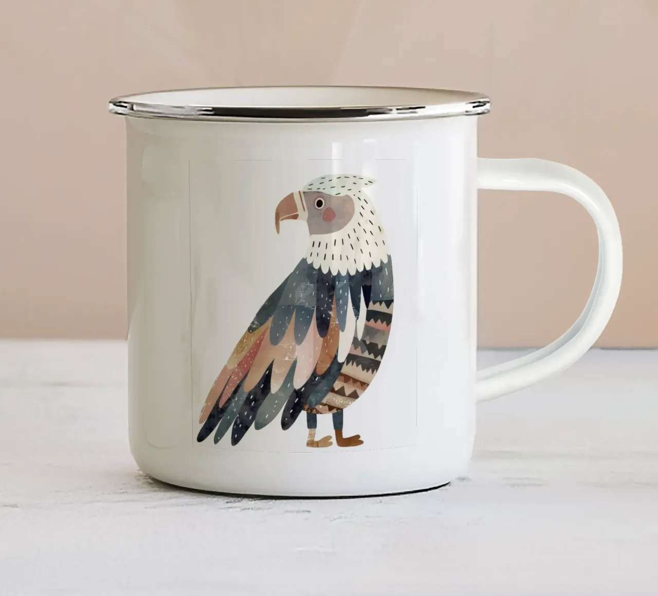 uccello splendidamente stilizzato ornato di piume geometriche tazza in smalto da DesignDoodle
