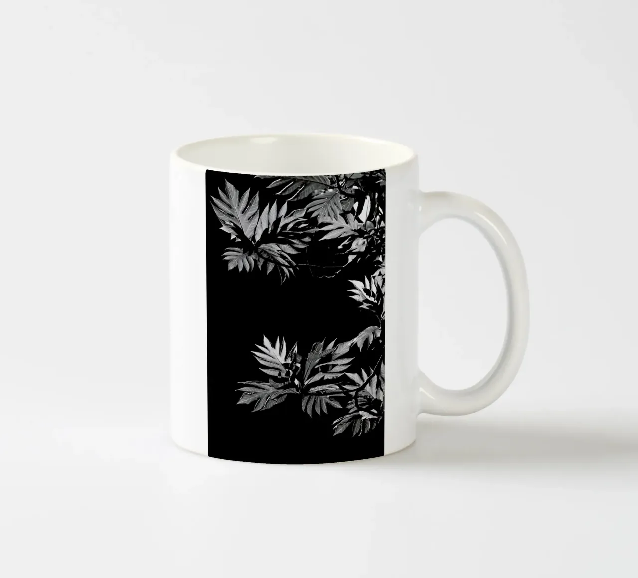 Wata tazza in ceramica da Shot By Clint