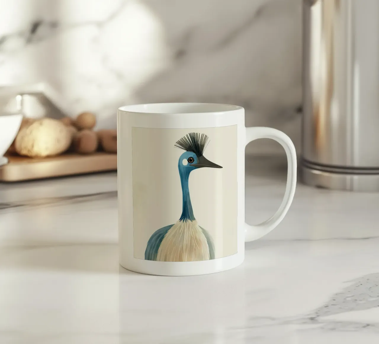 Uno splendido ed elegante uccello dal collo blu, disegnato con delicatezza. tazza in ceramica da DesignDoodle