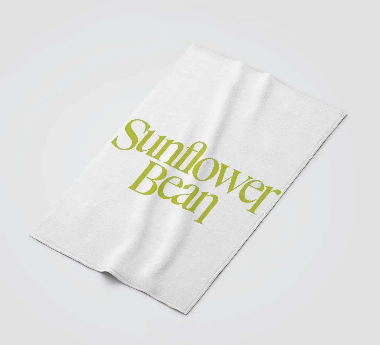 Sunflower Bean Typography coperta in pile da MR.A
