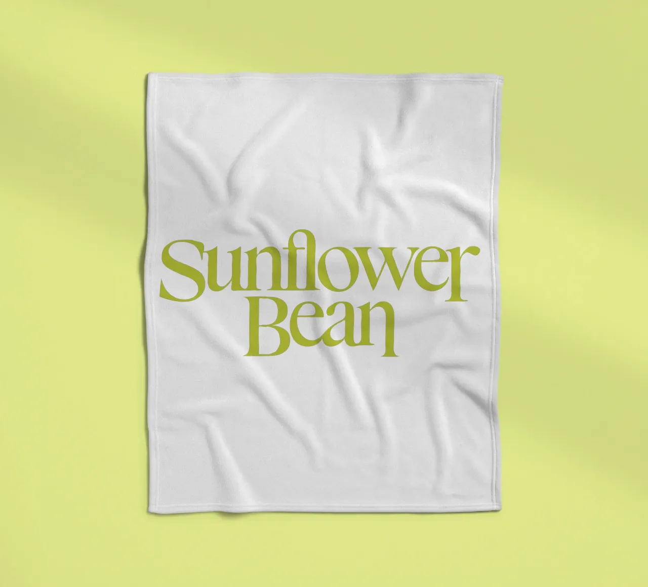 Sunflower Bean Typography coperta in pile da MR.A