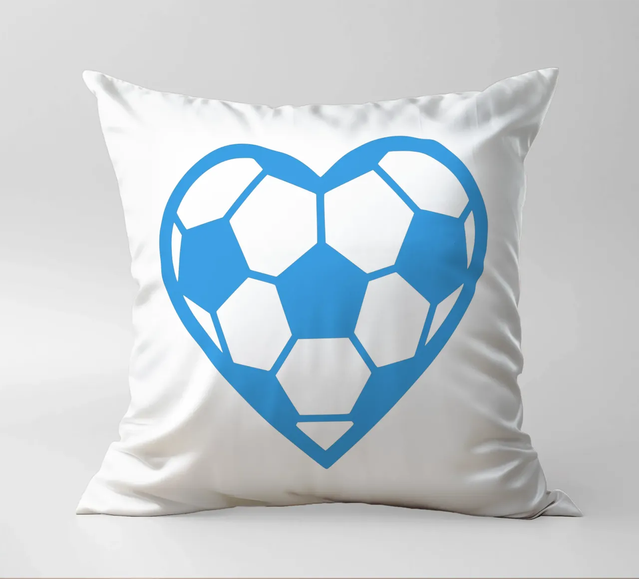 Cuore di calcio cuscino da LucernePictures