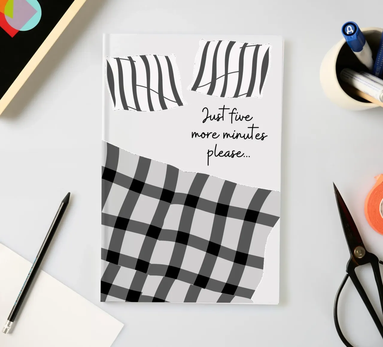 Illustrazione minimalista di biancheria da letto in bianco e nero diario da pdigitalprints