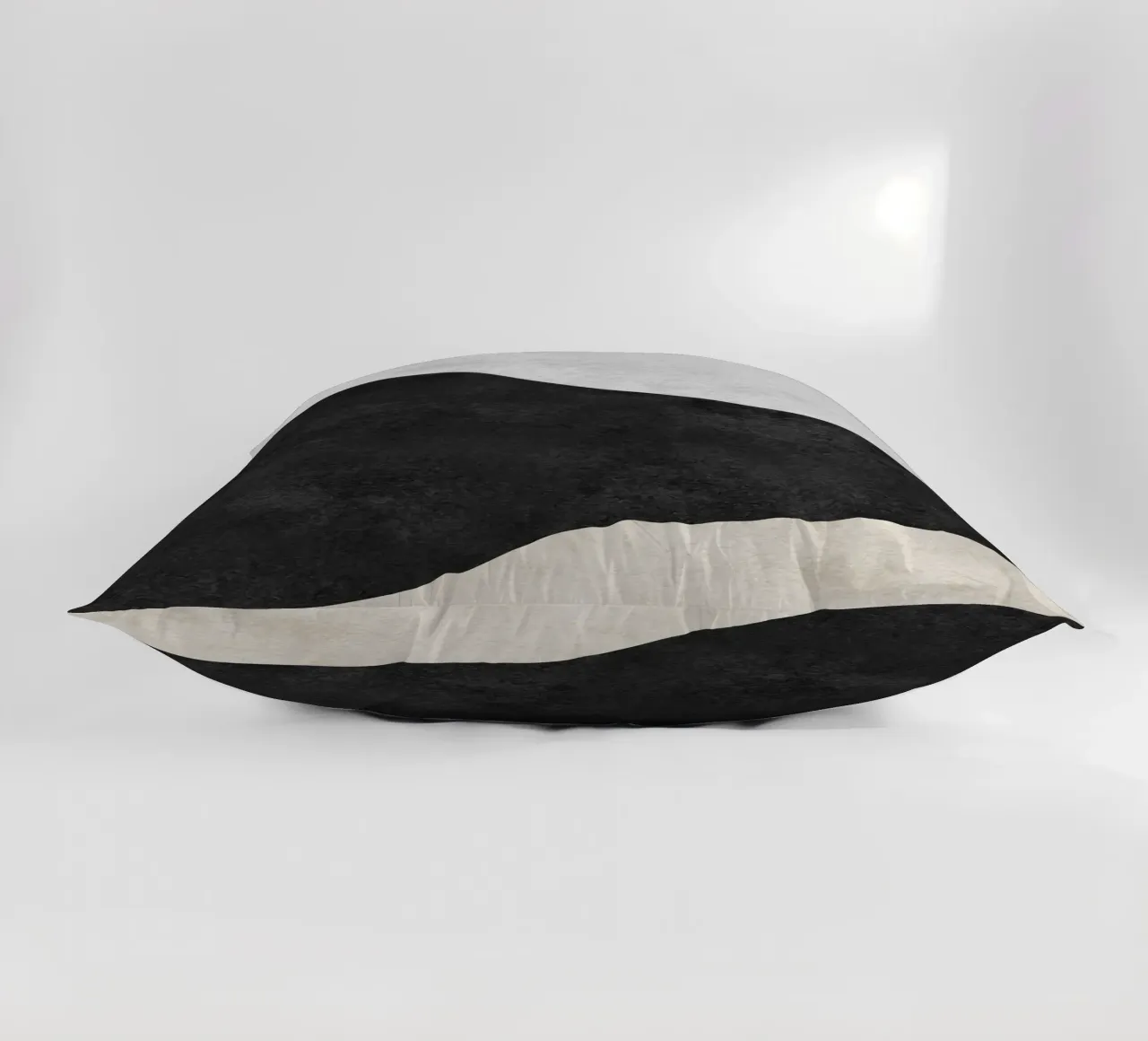 abstract boho black and beige wave cuscino da vintageshop