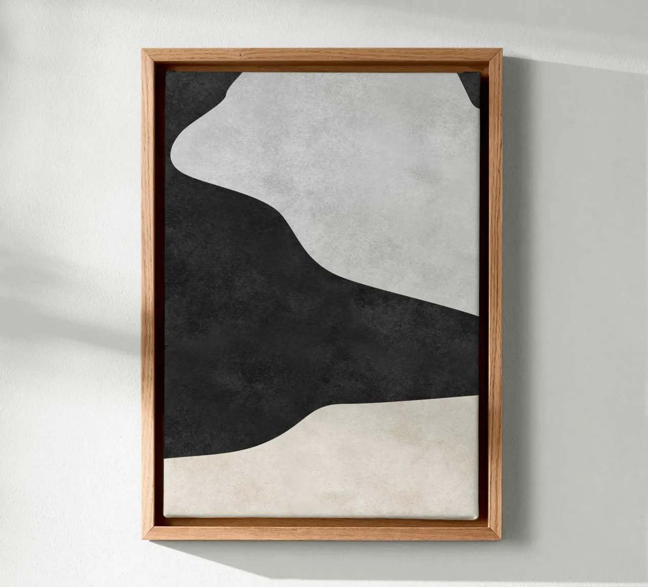 abstract boho black and beige wave tela con Cornice a cassetta da vintageshop