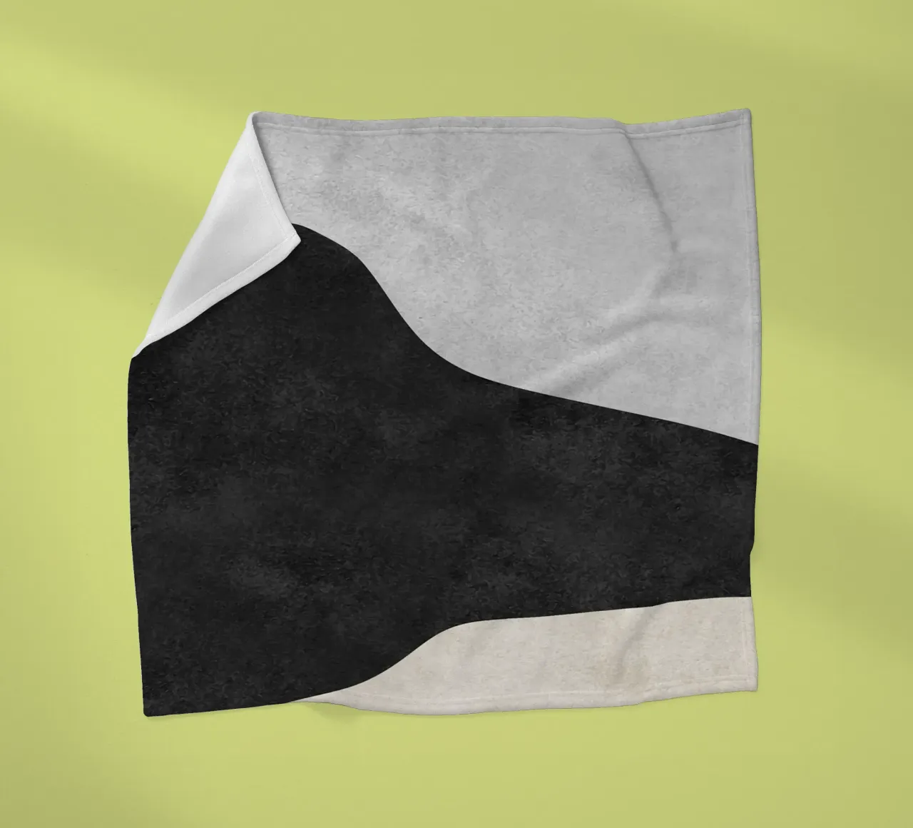 abstract boho black and beige wave coperta in pile da vintageshop