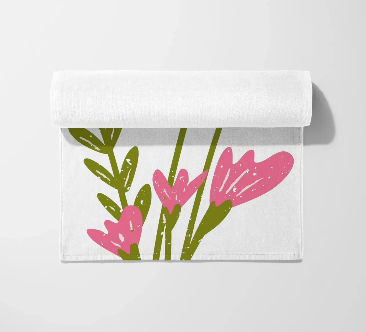 Illustrazione floreale rustica disegnata a mano in rosa e verde telo mare da pdigitalprints