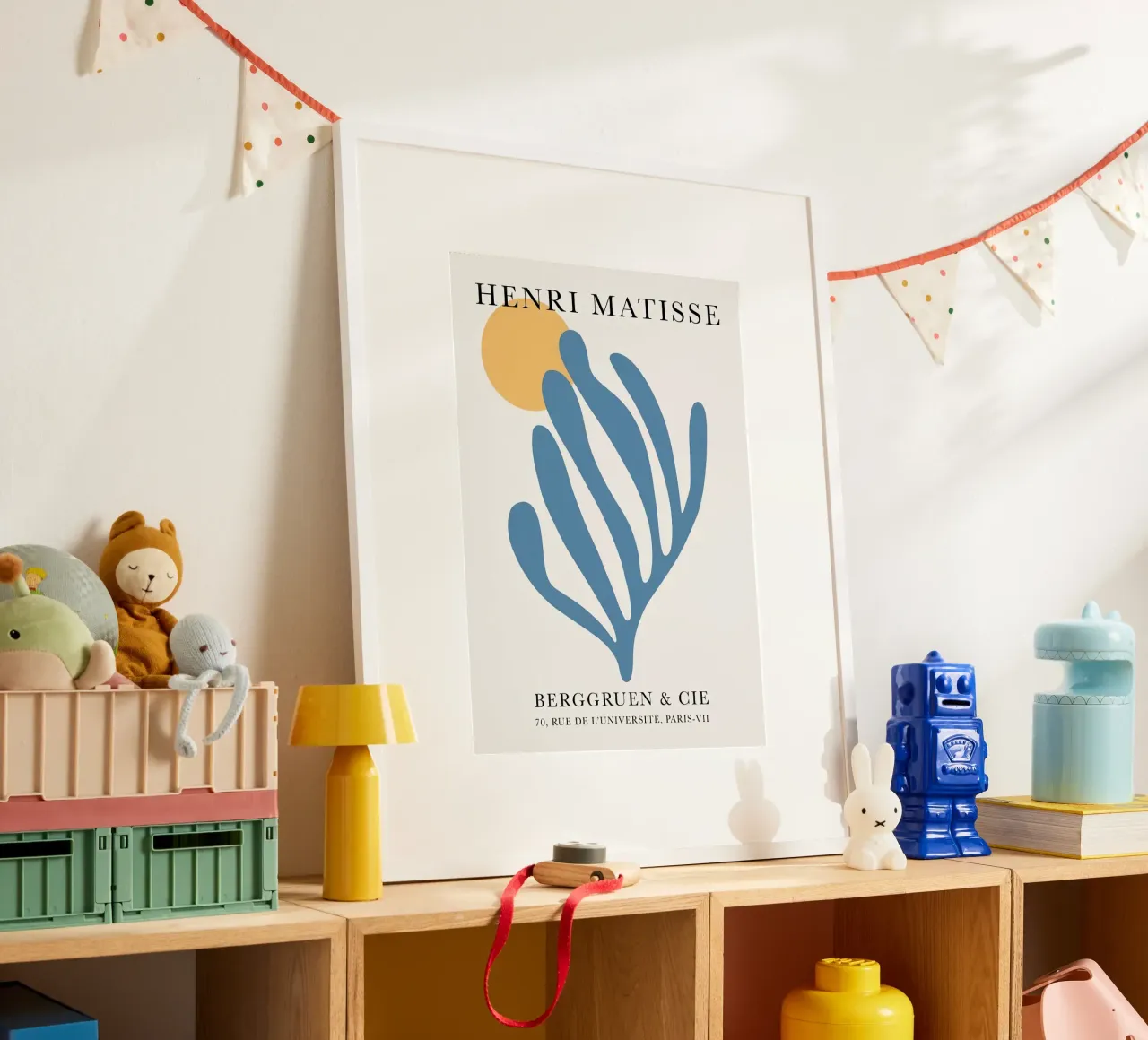 Ritratto di foglia blu di Matisse poster con telaio in alluminio da Mandy Gray