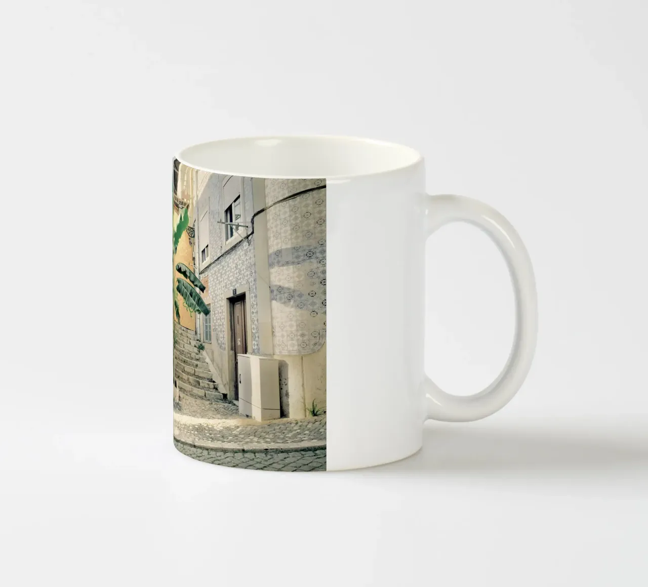 Albero delle palme - Via Lisbona tazza in ceramica da KISSA STUDIO