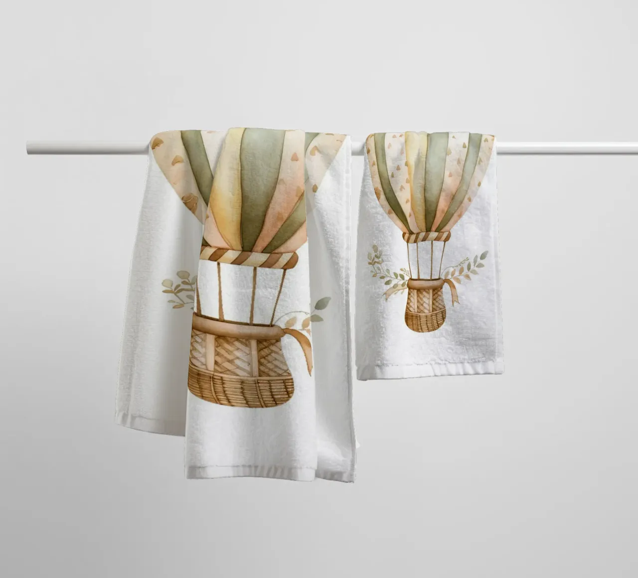 Acquerello con mongolfiera Boho - Decorazione per vivaio avventurosa asciugamano da bagno da ClubArt