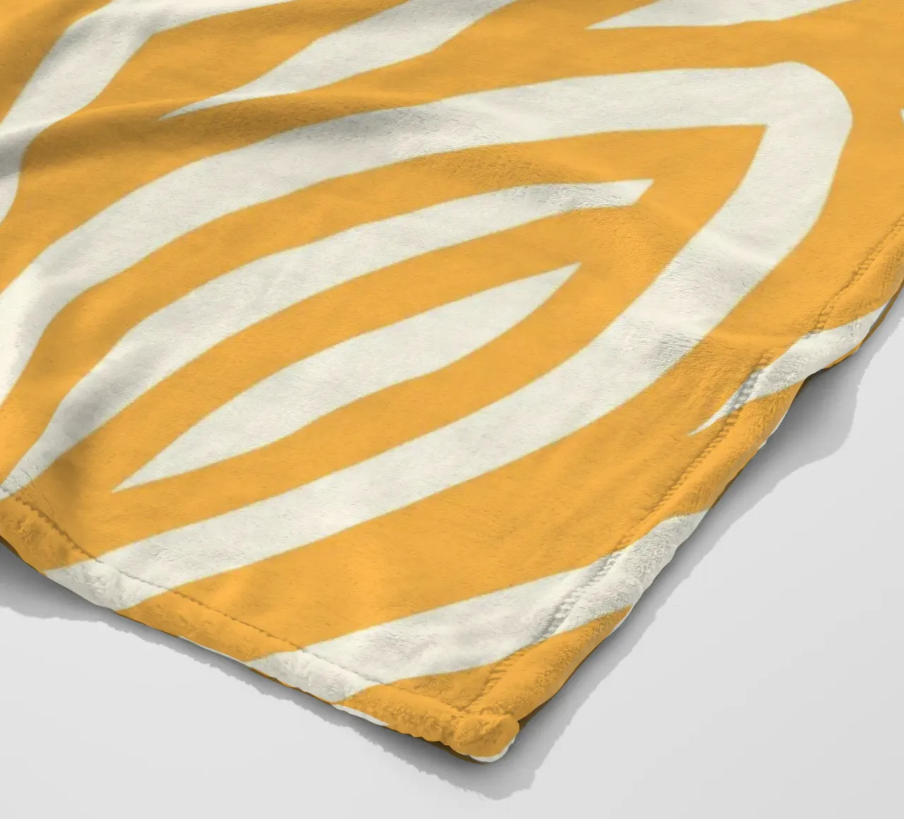 Fiore a strisce gialle 02 coperta in pile da Little Dean
