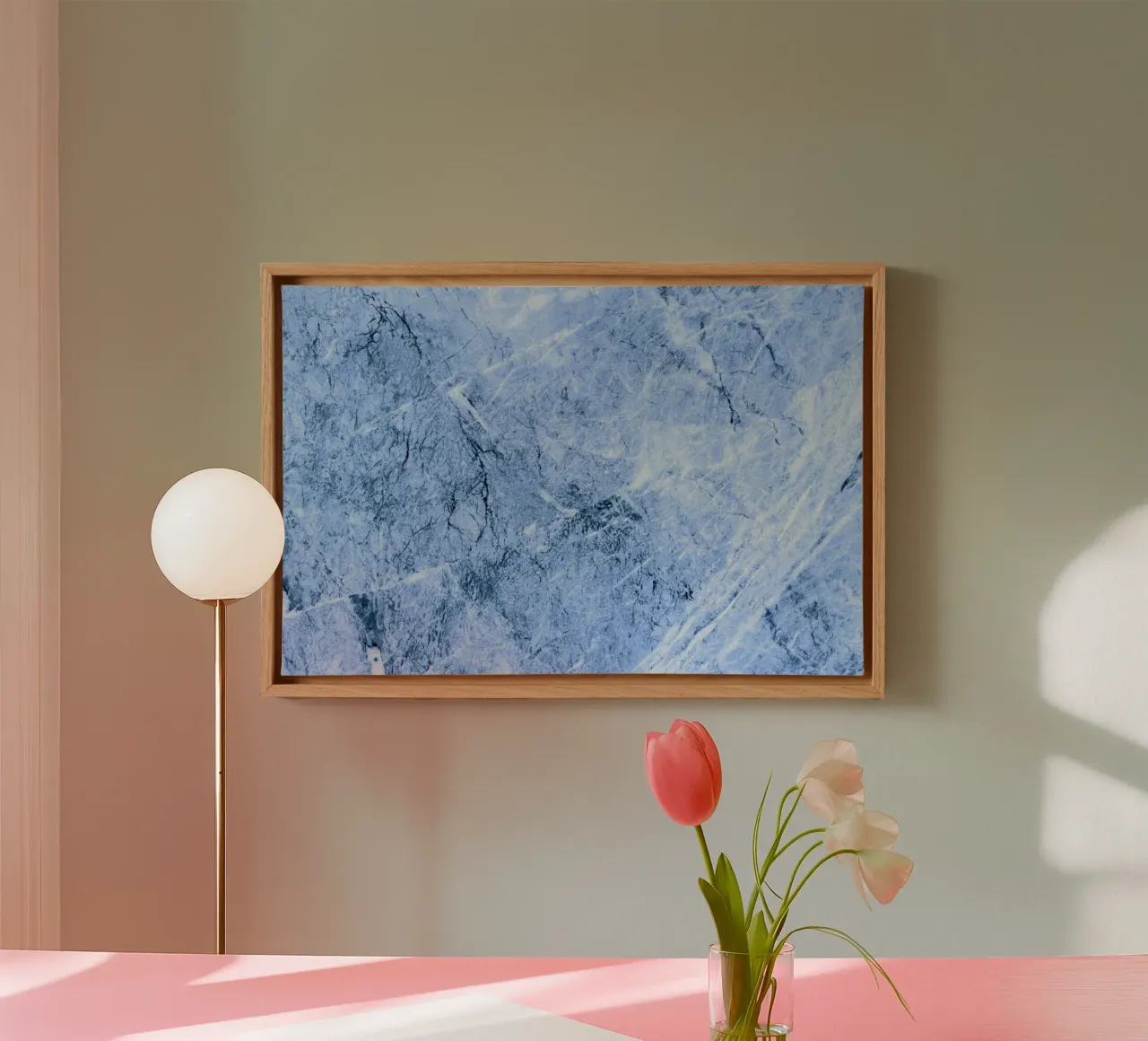 Gebarsten blauwe marmeren textuur - abstracte moderne kunstdruk canvas met Baklijst van NorwesClub