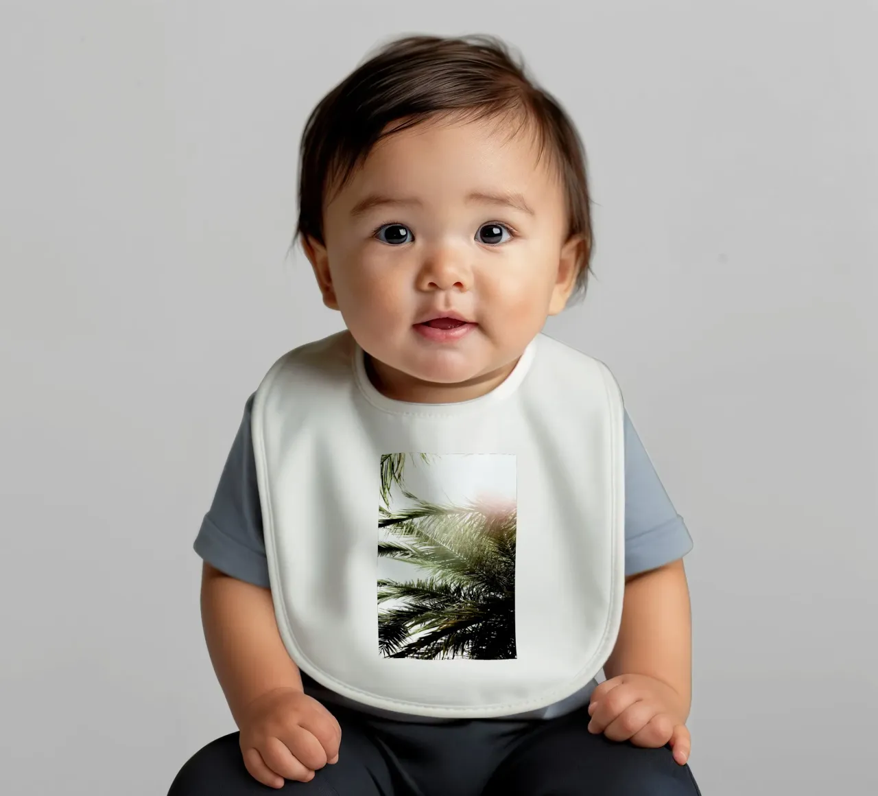 Glow bavaglino da Shot By Clint