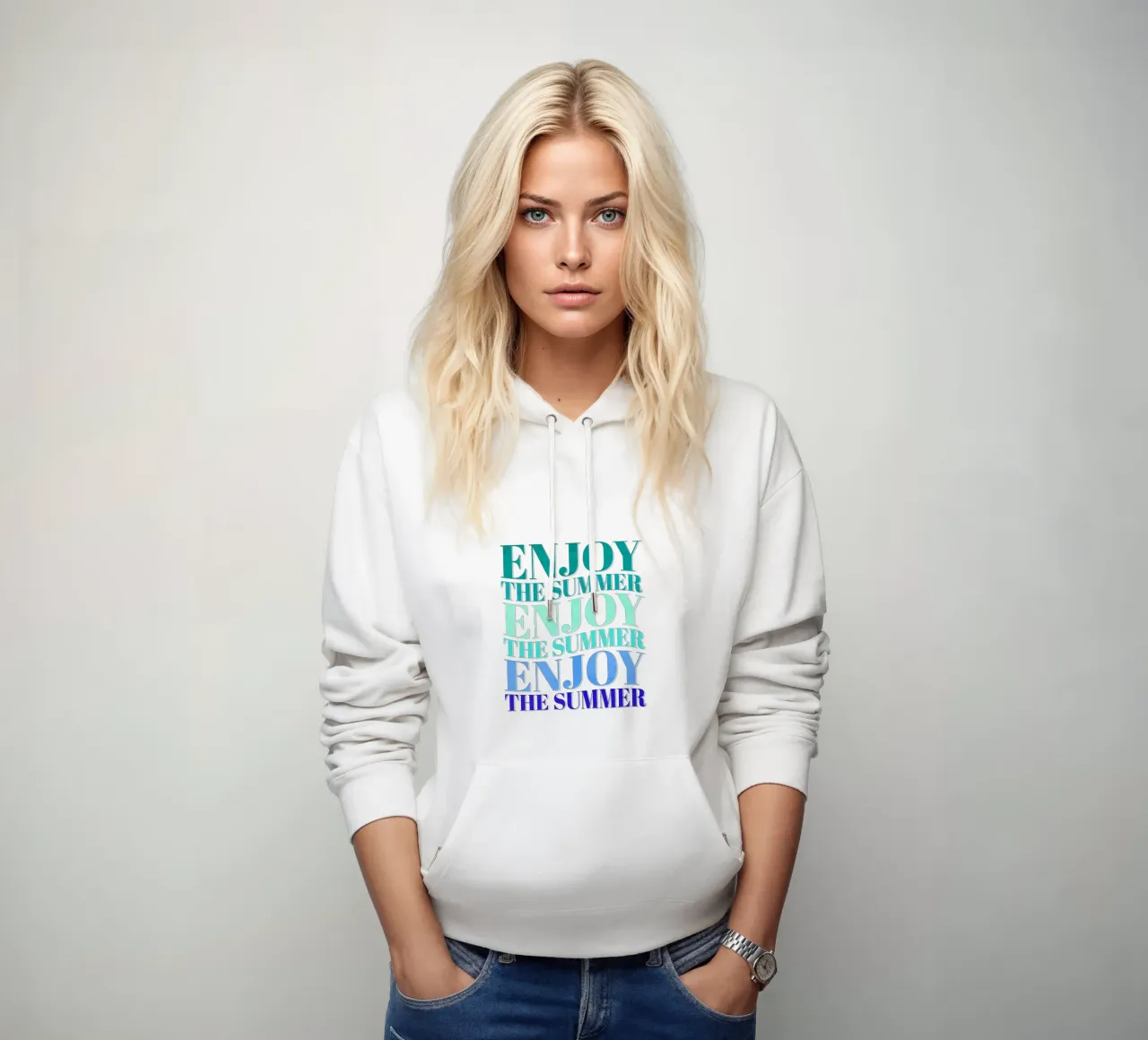 Enjoy the summer. Happy vibes with typography. felpa con cappuccio da CalliLetters