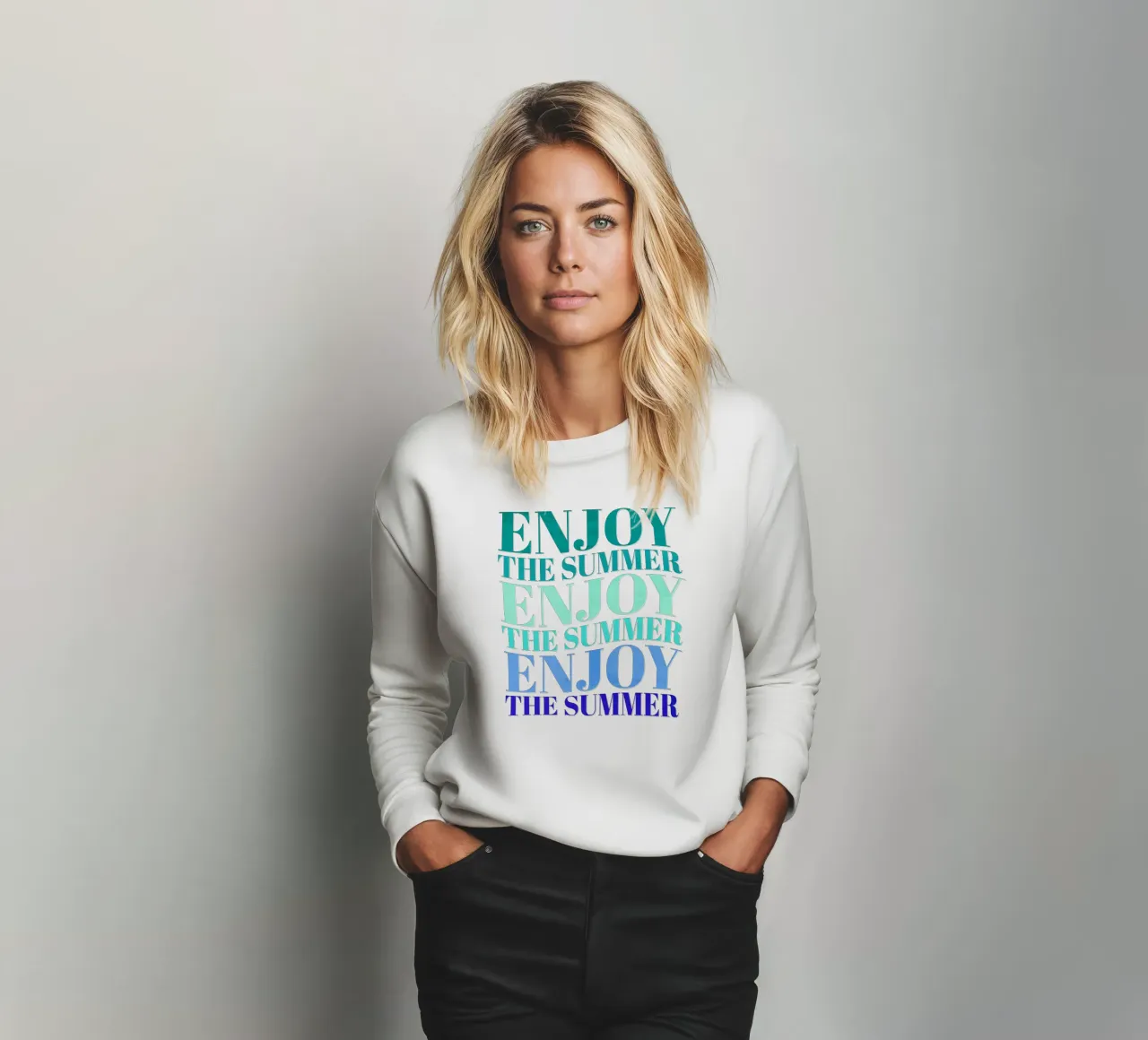 Enjoy the summer. Happy vibes with typography. felpa da CalliLetters