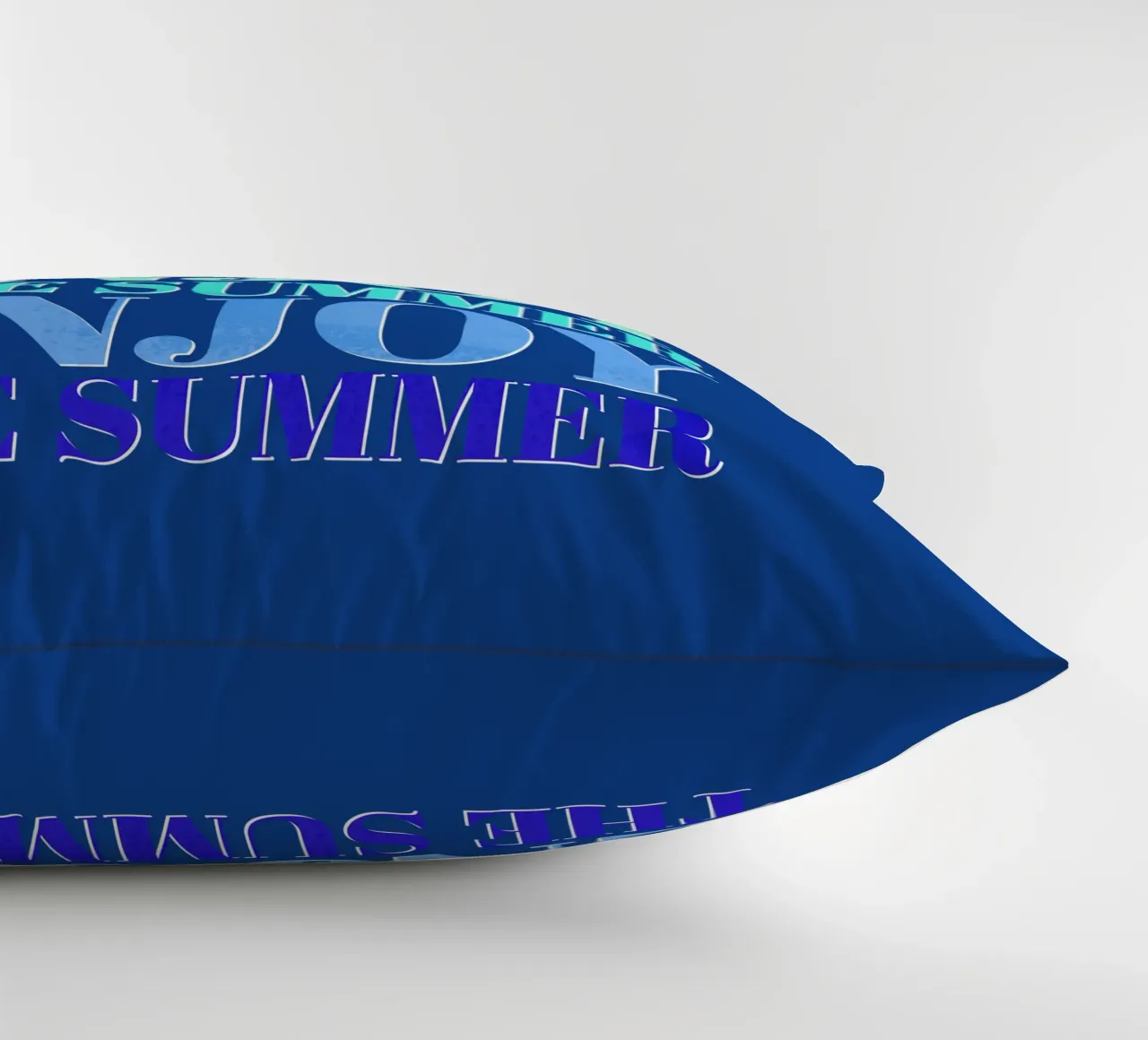 Enjoy the summer. Happy vibes with typography. cuscino da CalliLetters