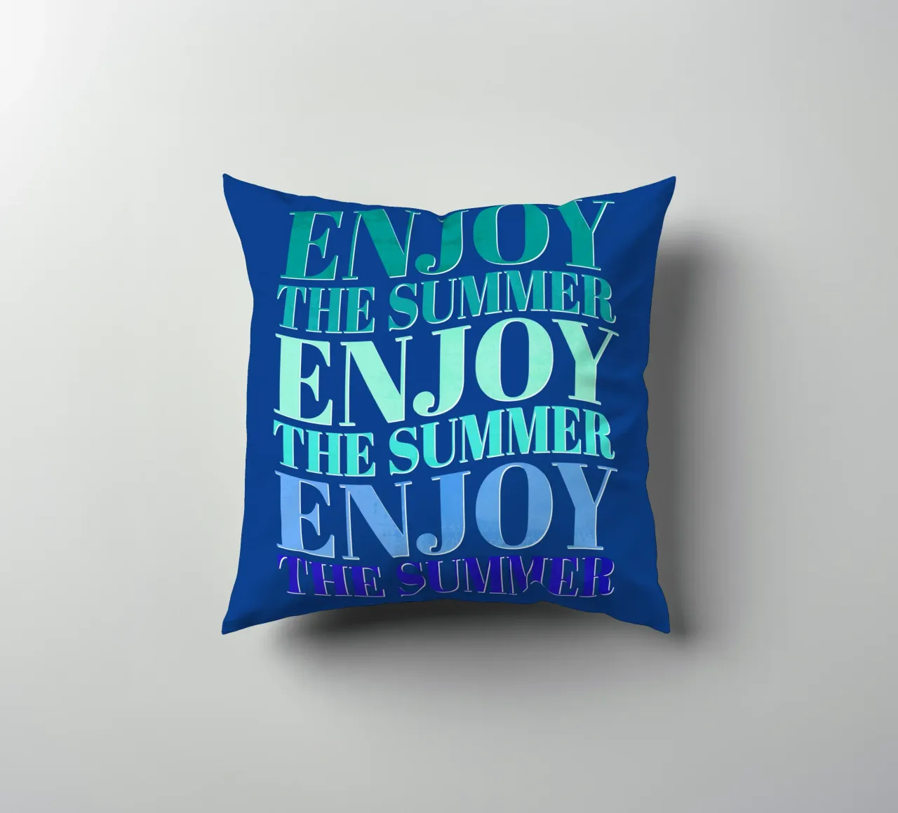 Enjoy the summer. Happy vibes with typography. cuscino da CalliLetters