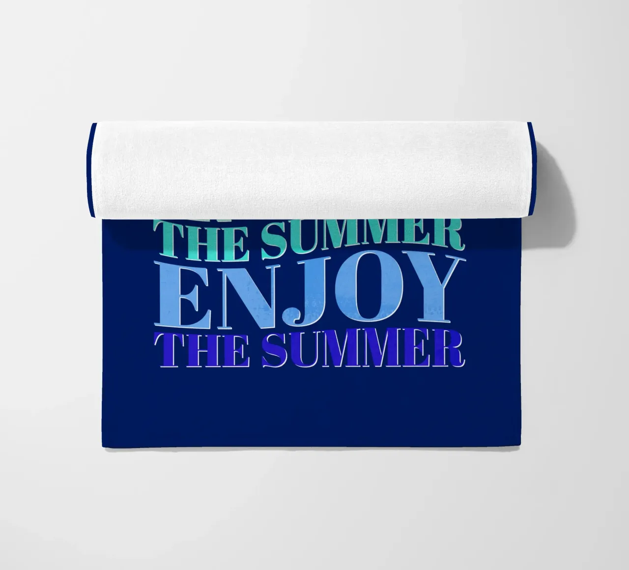 Enjoy the summer. Happy vibes with typography. telo mare da CalliLetters