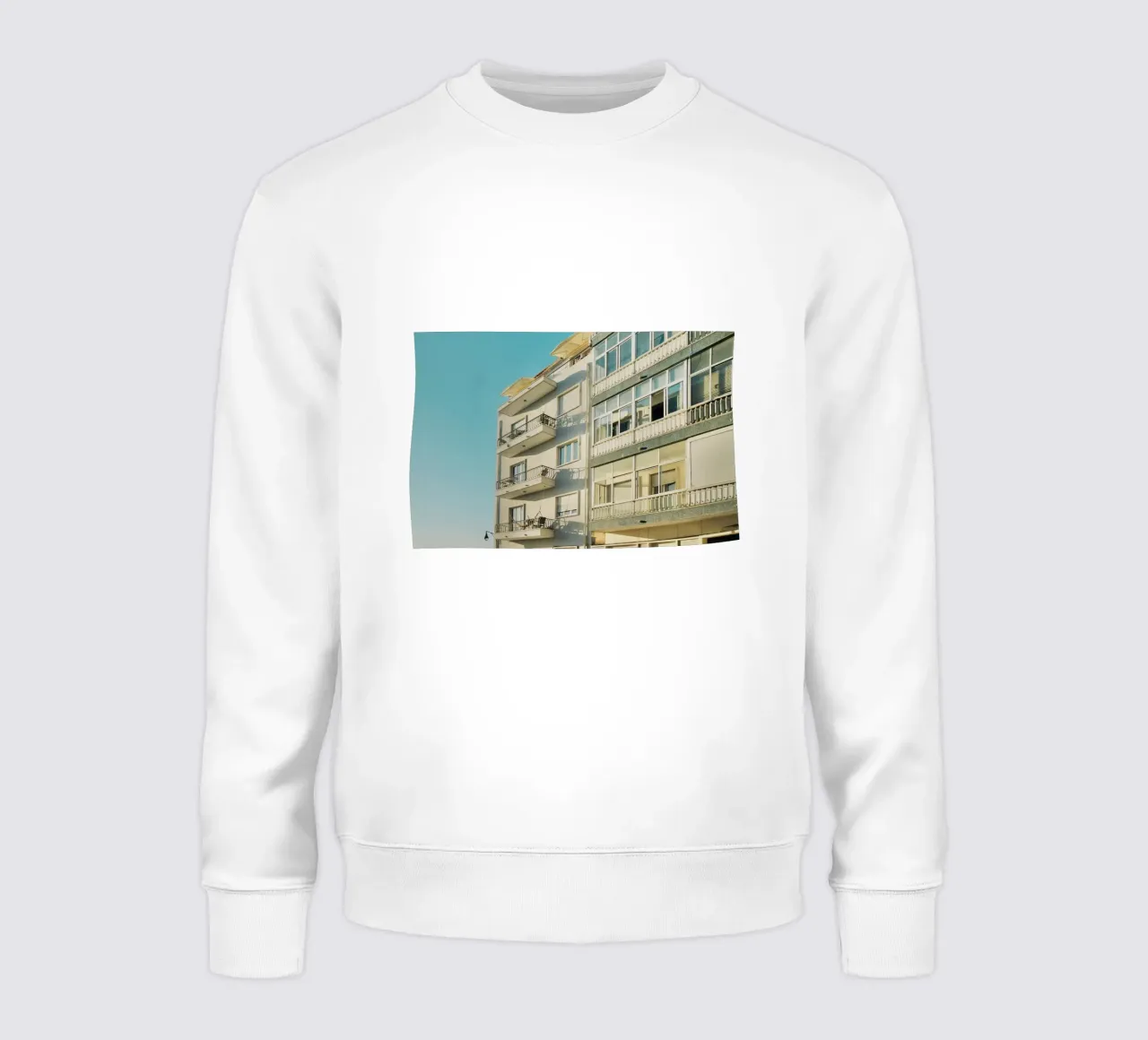 Appartement SKy sweat de KISSA STUDIO