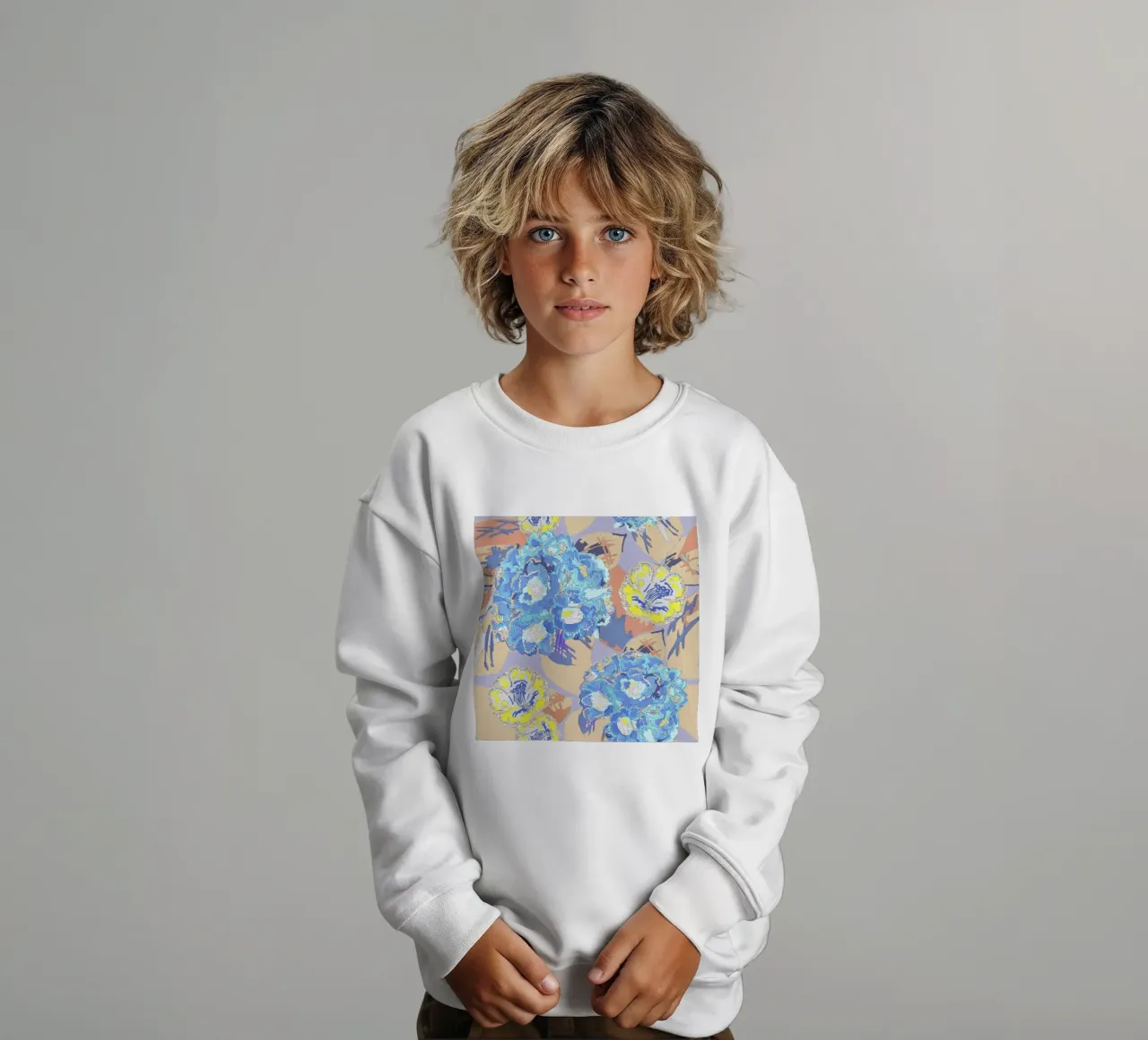 Lebendiges blaues und gelbes Blumenmuster - abstrakte moderne Kunst Kinder Sweatshirt von NorwesClub