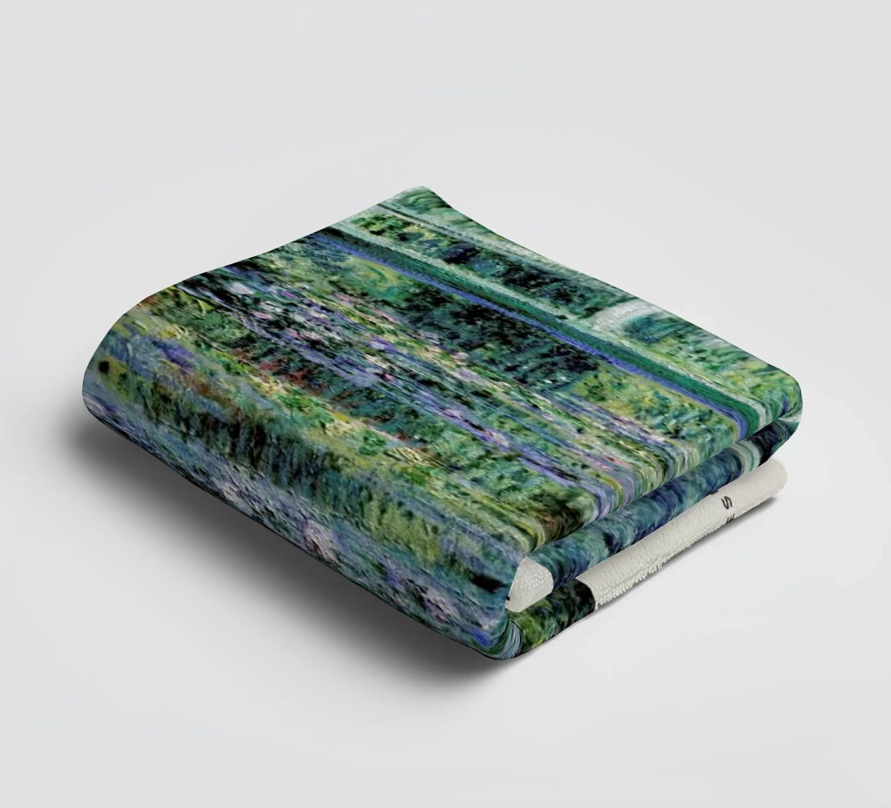 Monet – Signed Japanese Bridge asciugamano da bagno da Vintage by JUNIQE