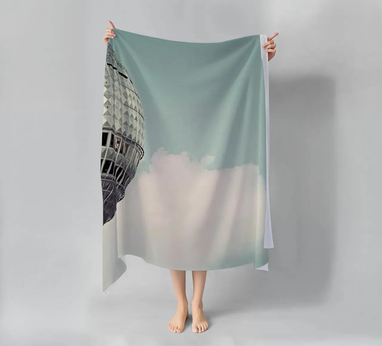 Fernsehturm telo mare da Michael Belhadi