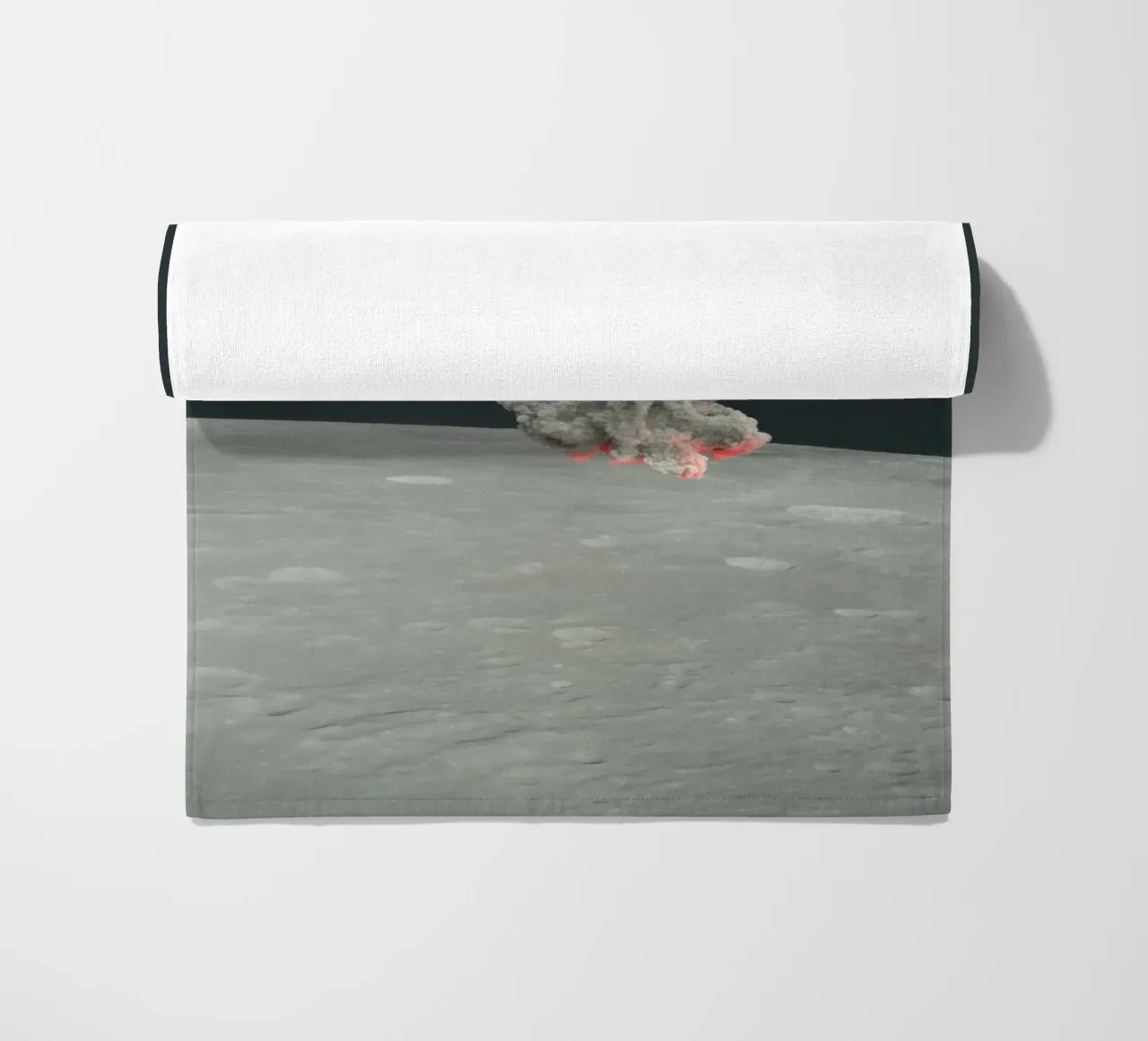 We Have a Problem telo mare da Cassia Beck Collage