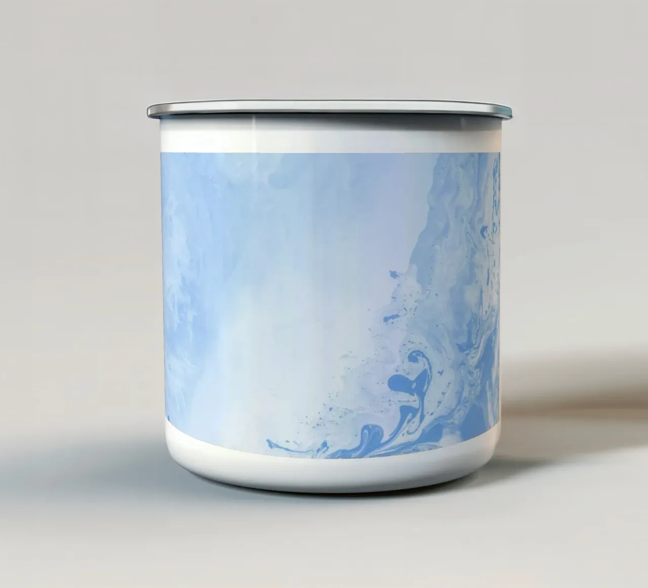 Azure Dream Waves - Abstracte Vloeiend Blauwe Kunstdruk emaille mok van NorwesClub