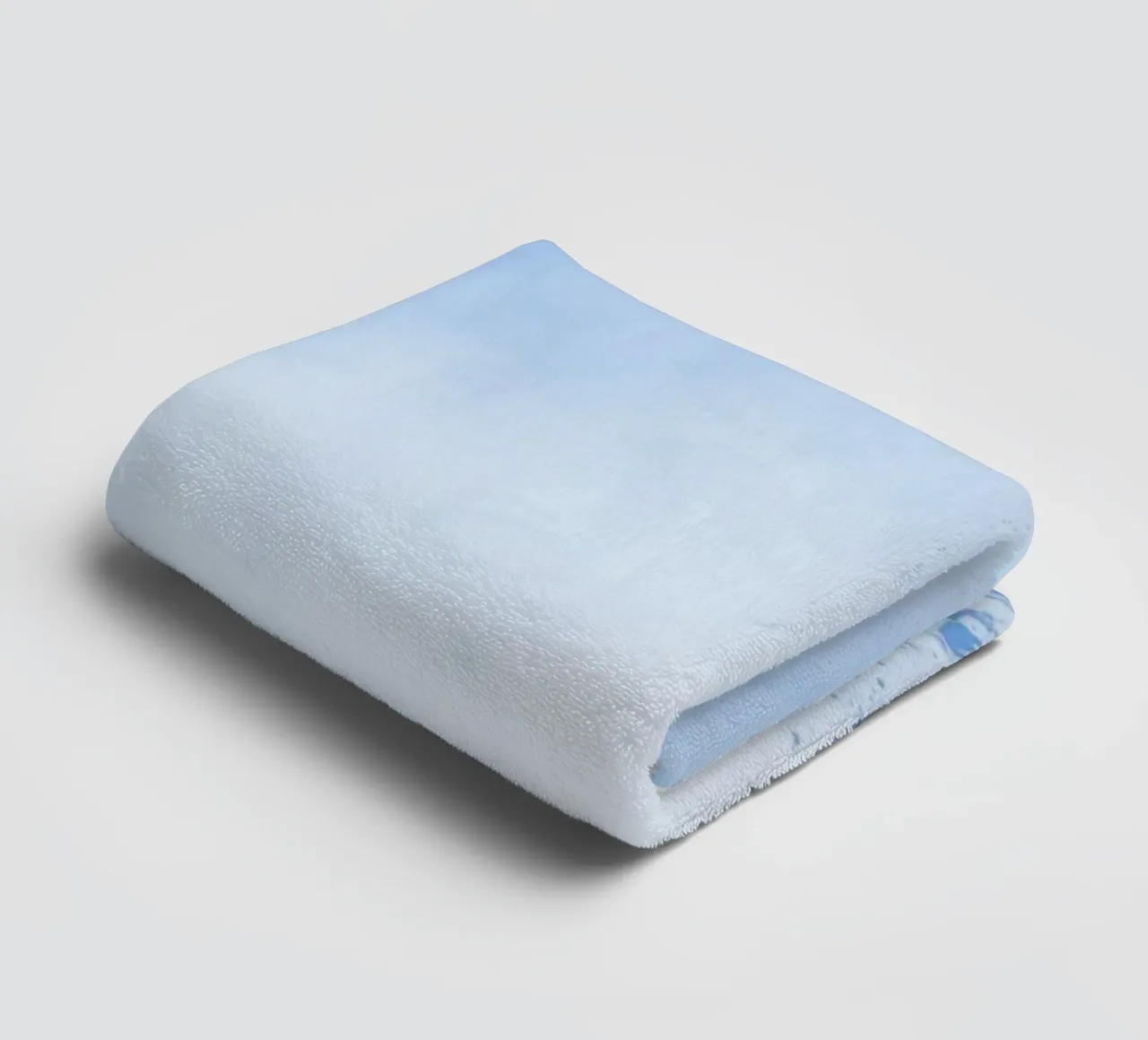 Azure Dream Waves - Abstraktes Fluid Blau Kunstdruck Handtuch von NorwesClub