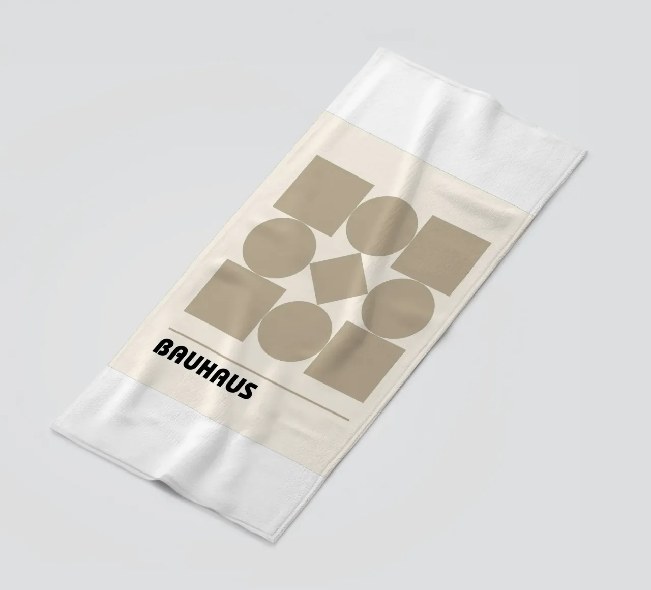 Forme in equilibrio - Geometria Bauhaus telo mare da Casa Calm