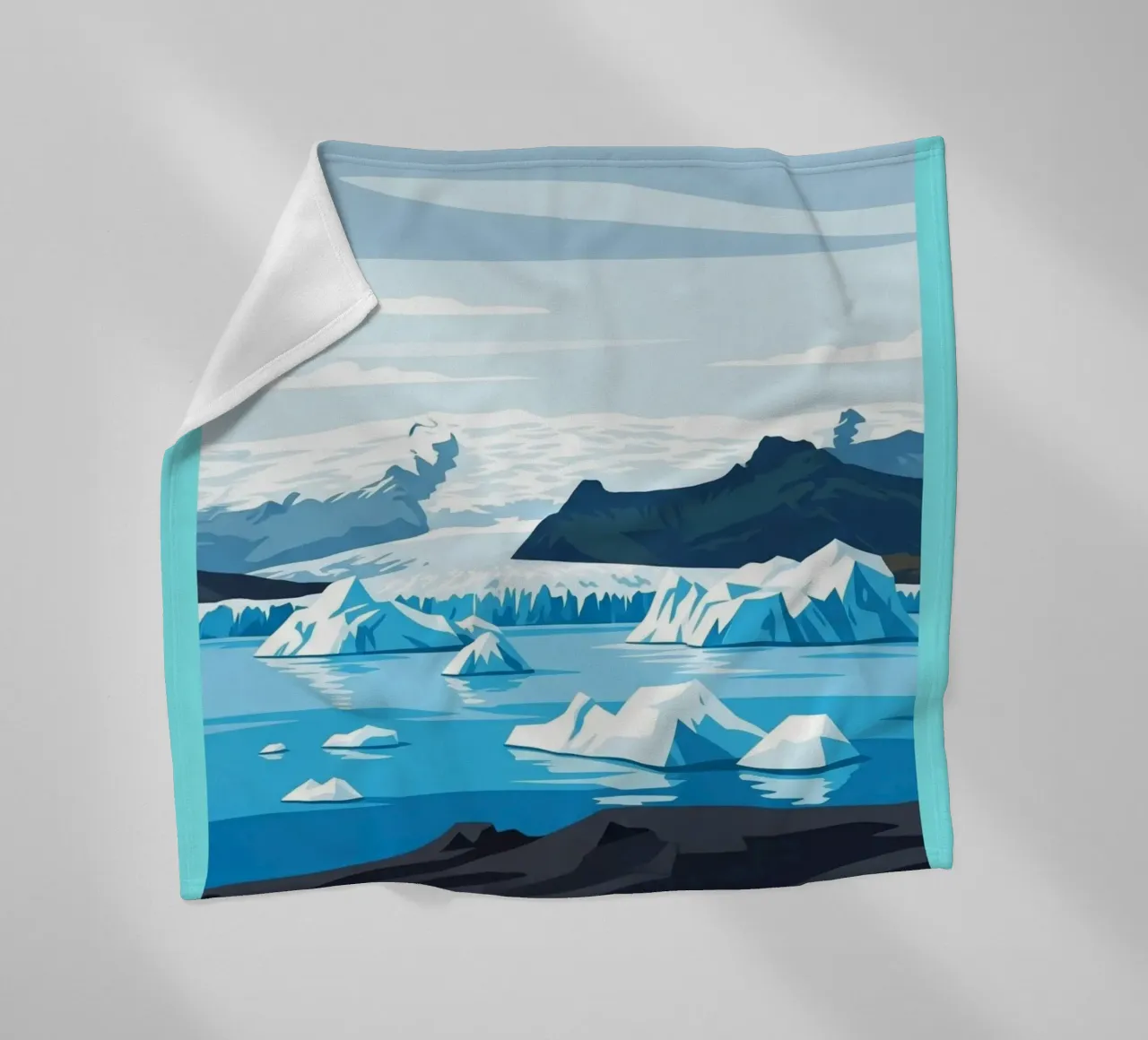 ICELAND - JOKULSARLON: The Introvert's Pool Party coperta in pile da ZEN VACATION