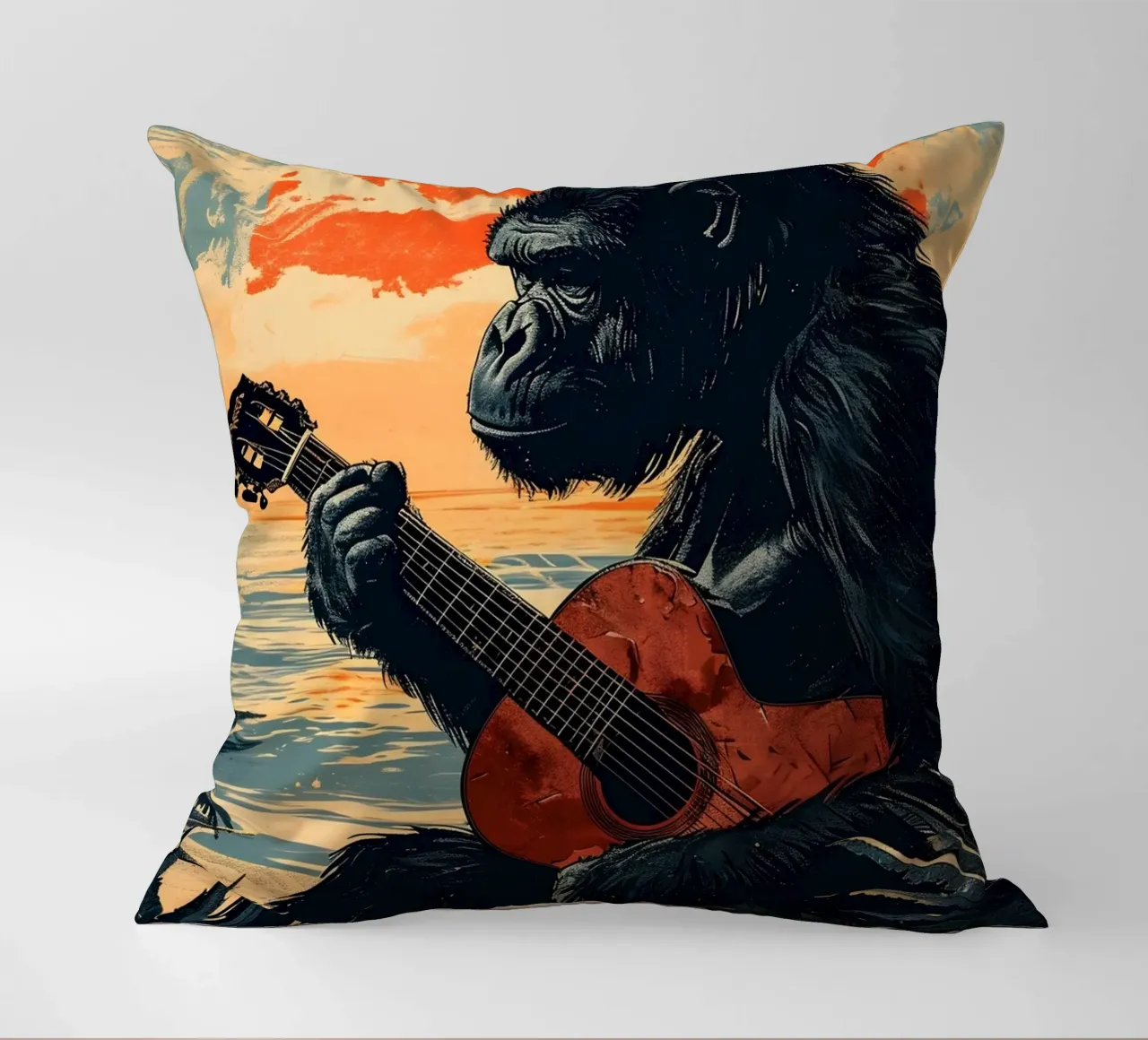 Gorilla spielt Gitarre am Strand cuscino da WILD ART