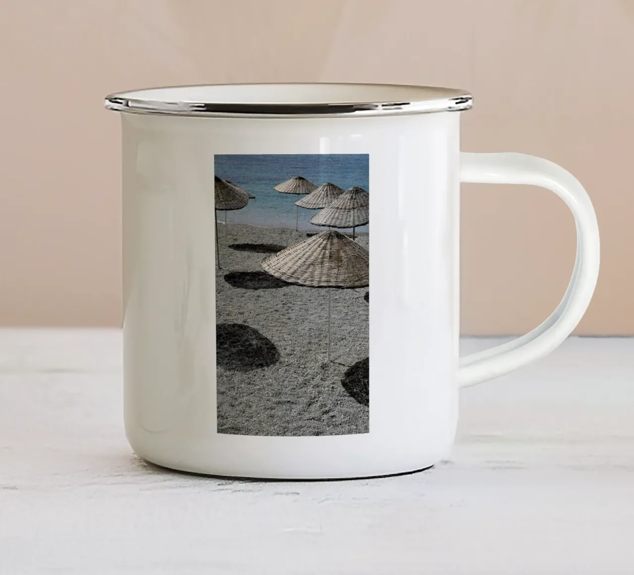 Strand tazza in smalto da Shot By Clint