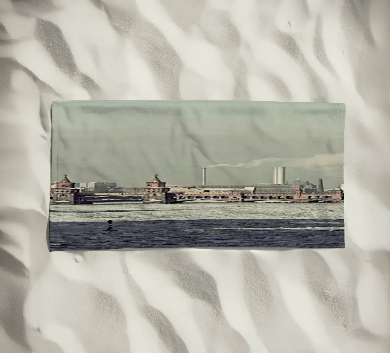 Molecule Men telo mare da Michael Belhadi