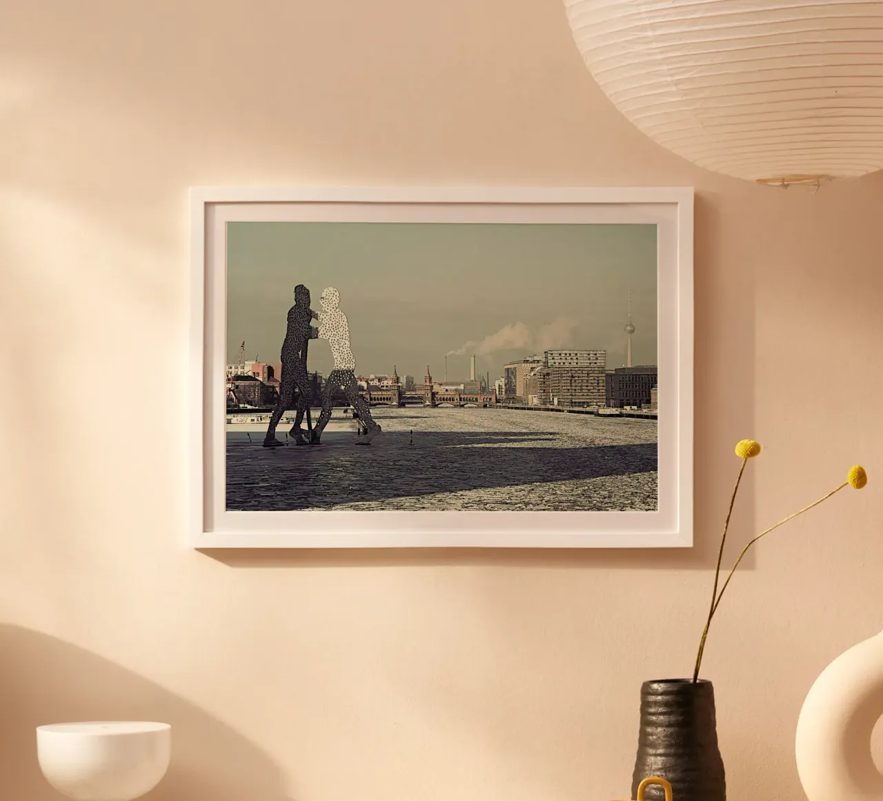 Molecule Men poster da Michael Belhadi