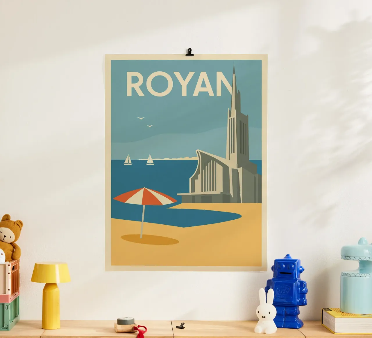 Royan - eleganza balneare e modernismo poster con telaio in legno da JETLAG | affiches voyage